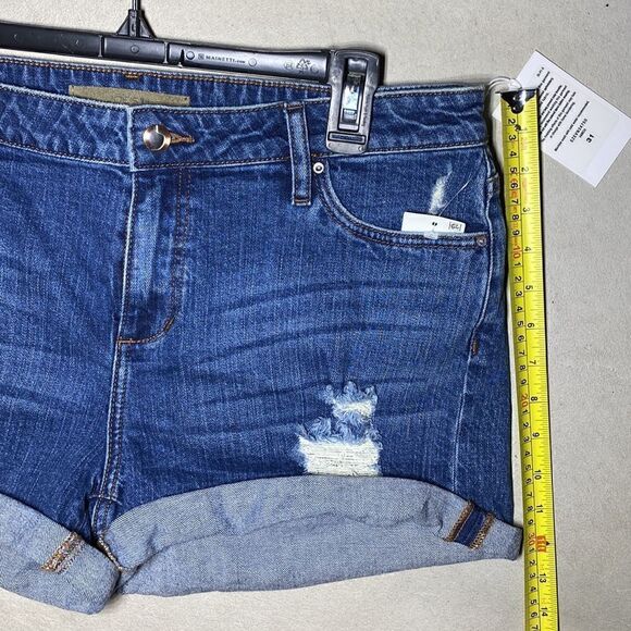 NWT MSRP $98 Joe's Jeans Rolled Hem Distressed Shorts Women's Size 31 - Picture 7 of 8